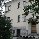 Hotell Na Vodach 3*